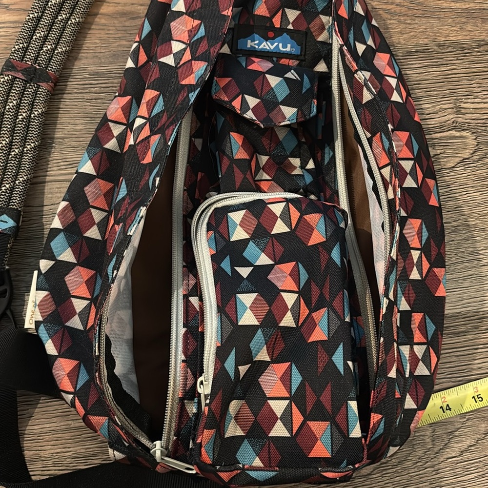 Kavu Sling Bag - Picture 6 of 9
